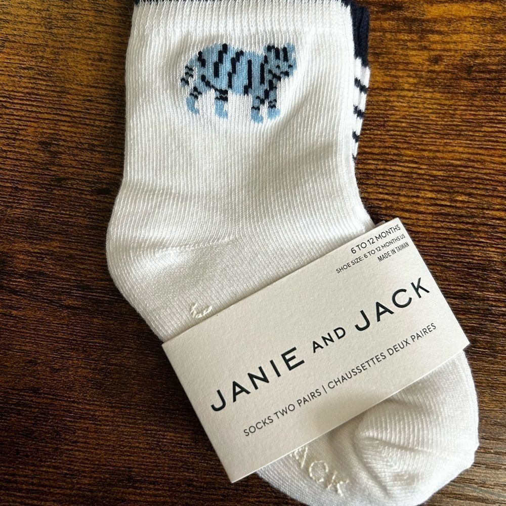 Janie‎ and Jack Navy and White Striped Socks